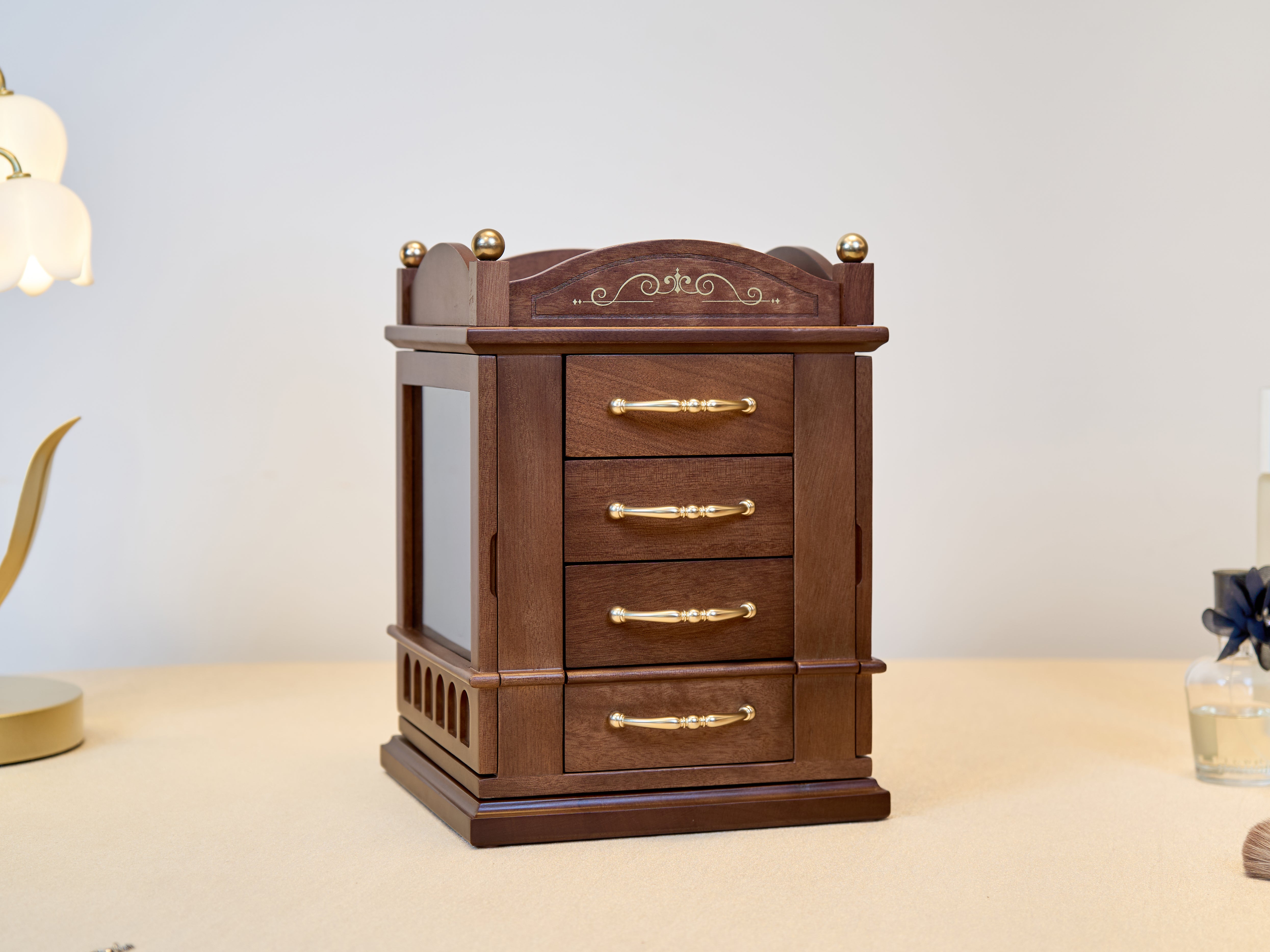 Watch Box 1