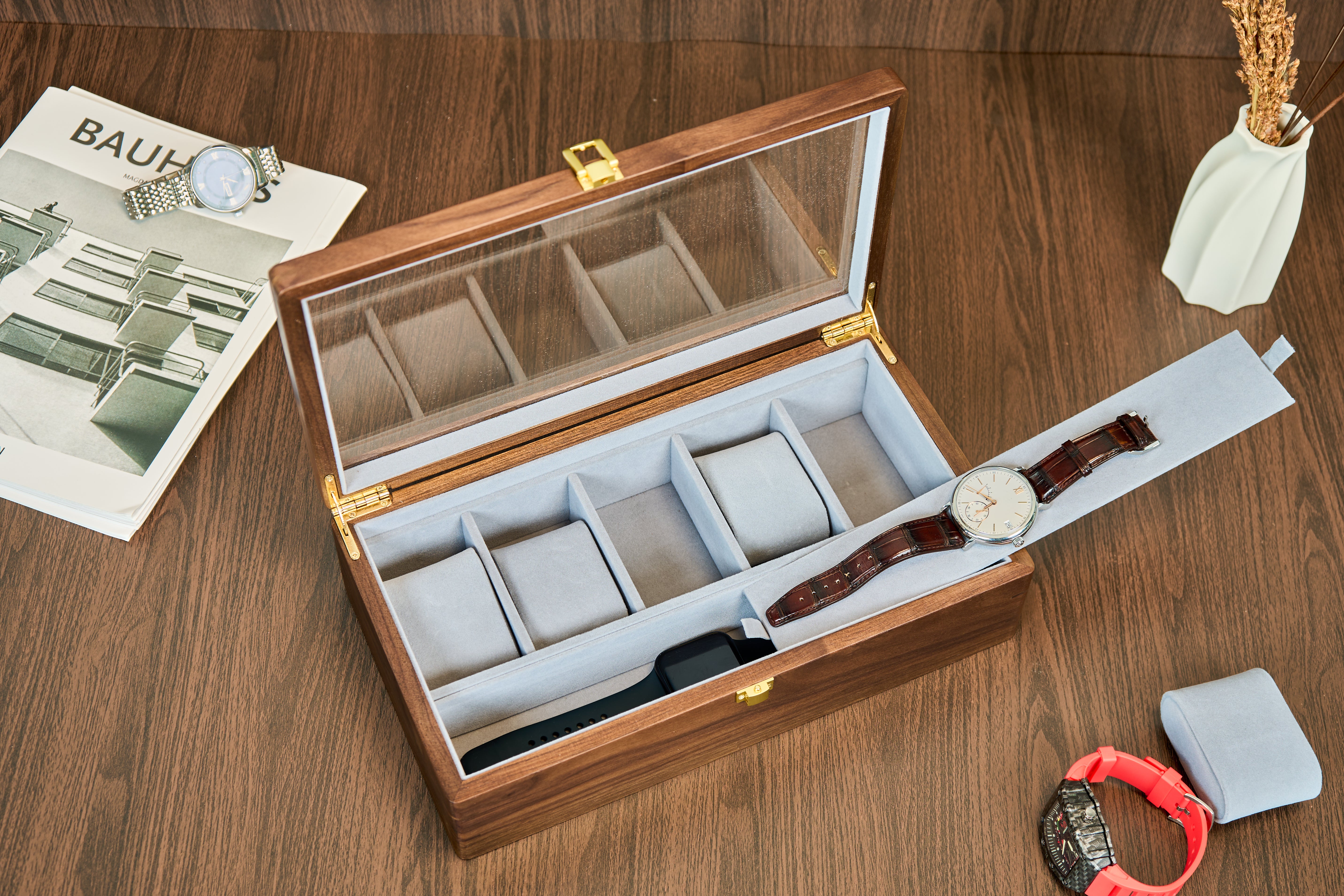 Watch Box 23