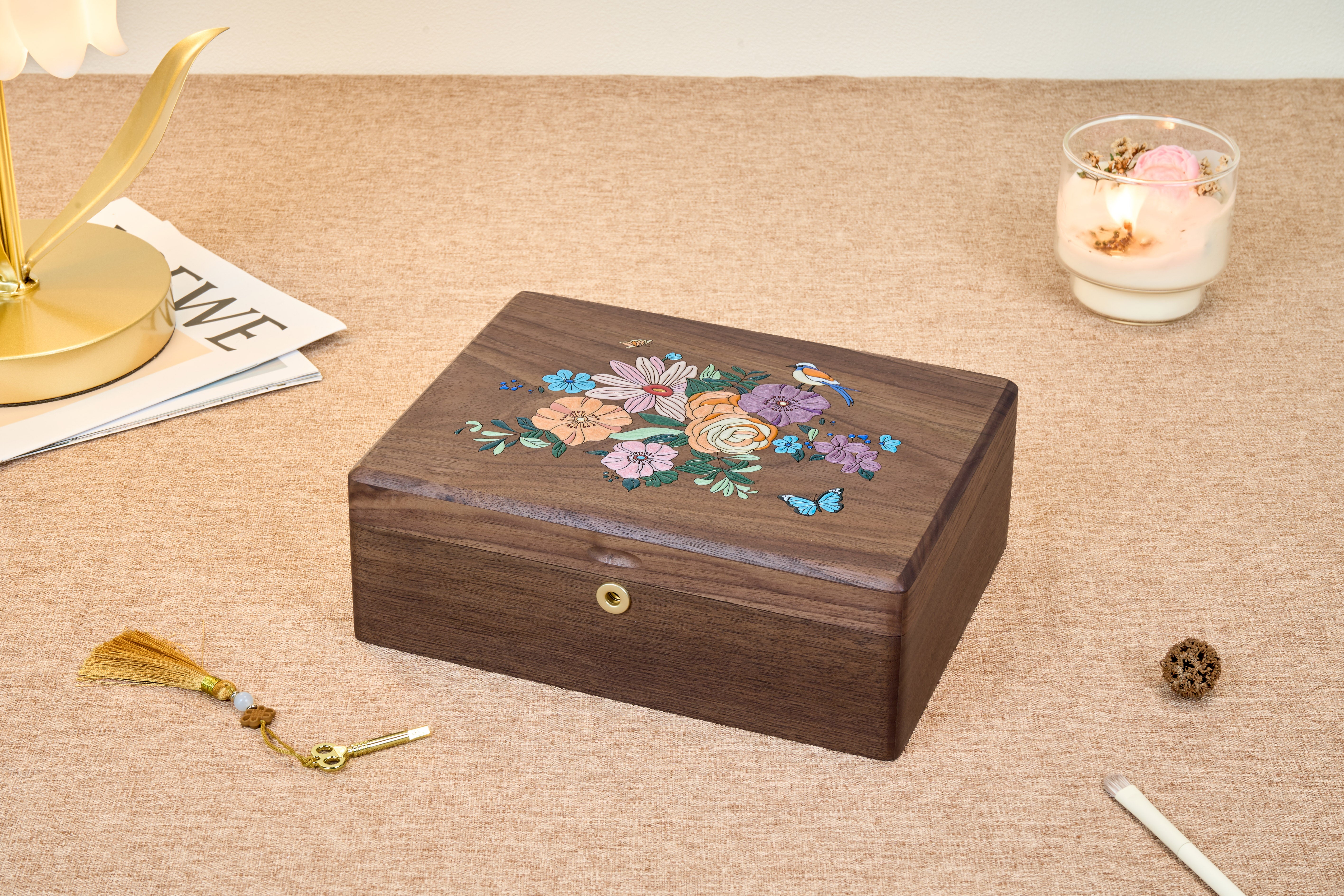 Locking Walnut Jewelry Box with Floral Inlay & Removable Tray 3